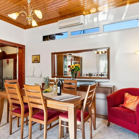 Holiday home Verani Parking Balcony Playground
